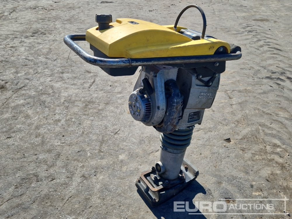 2021 Wacker Neuson BS50-2 - Construcción de carreteras: foto 3 2021 Wacker Neuson BS50-2 - Construcción de carreteras: foto 3