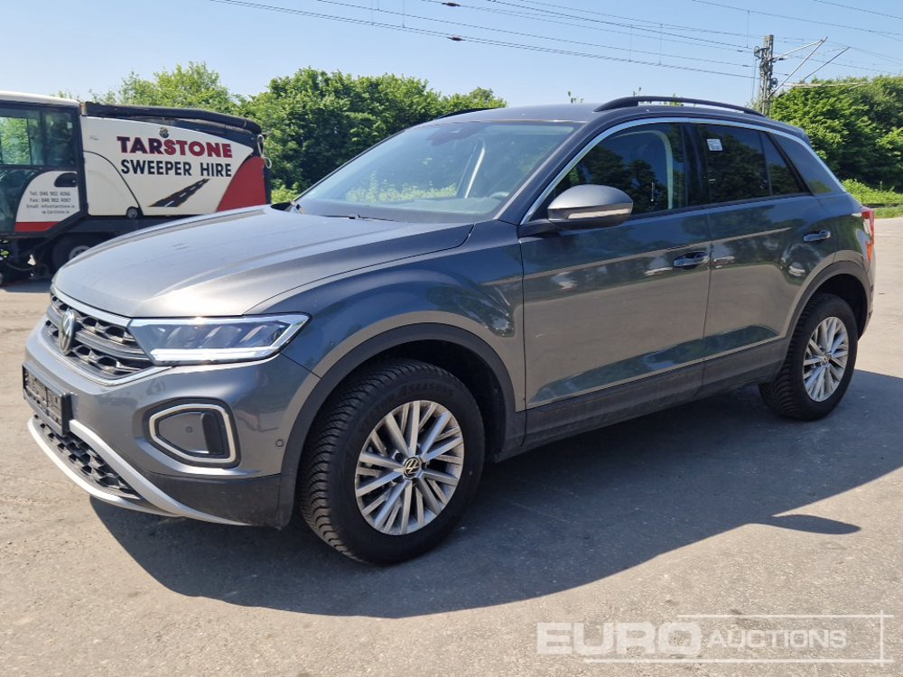 2025 Volkswagen T-Roc - SUV/ Todoterreno: foto 1 2025 Volkswagen T-Roc - SUV/ Todoterreno: foto 1