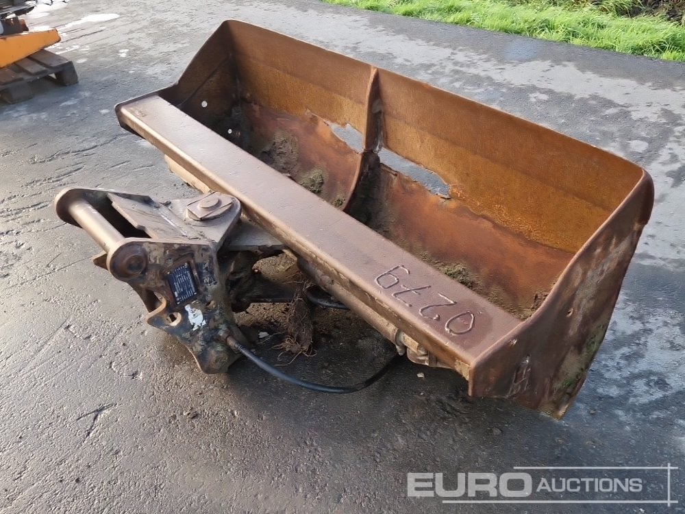 77" Tilt Ditching Bucket to suit 70mm - Cazo: foto 3 77" Tilt Ditching Bucket to suit 70mm - Cazo: foto 3