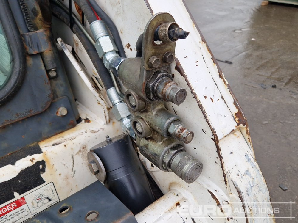 Minicargadora Bobcat S160: foto 13