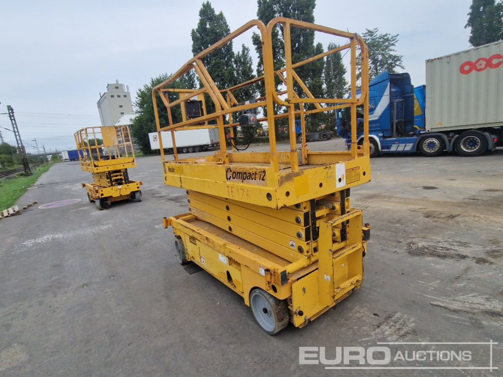 Haulotte Compact 12 - Plataforma elevadora: foto 2 Haulotte Compact 12 - Plataforma elevadora: foto 2