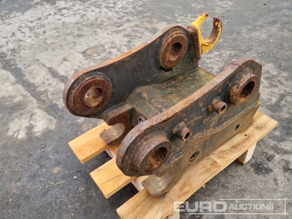 MS08 Quick hitch to suit Kubota KX080-3 - Acoplamiento rápido: foto 3 MS08 Quick hitch to suit Kubota KX080-3 - Acoplamiento rápido: foto 3