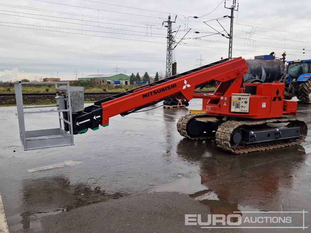 Mitsubishi Tracked Boom Lift - Plataforma elevadora: foto 1 Mitsubishi Tracked Boom Lift - Plataforma elevadora: foto 1