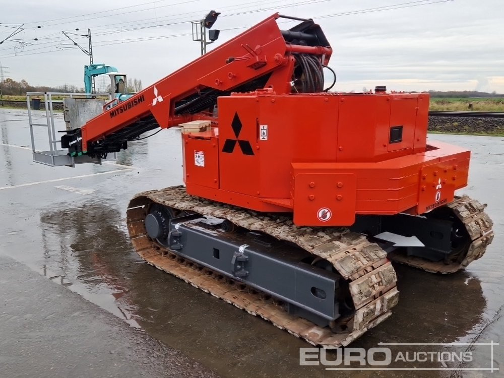 Mitsubishi Tracked Boom Lift - Plataforma elevadora: foto 3 Mitsubishi Tracked Boom Lift - Plataforma elevadora: foto 3
