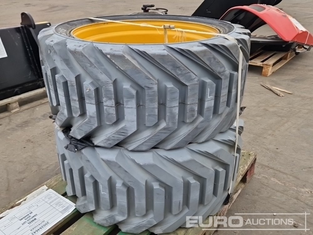 Outrigger 36x15 Non Marking Manlift Tyres on Rims to suit Manitou 160/180ATJ (2 of) - Neumático: foto 1 Outrigger 36x15 Non Marking Manlift Tyres on Rims to suit Manitou 160/180ATJ (2 of) - Neumático: foto 1