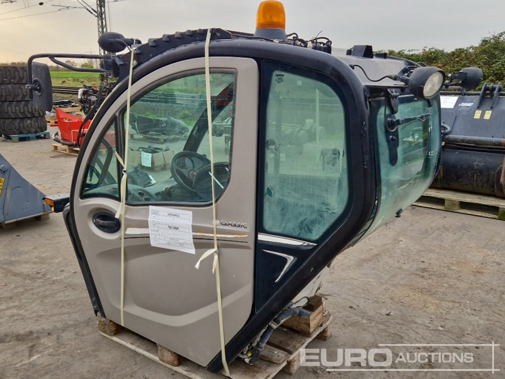Cabin to suit Manitou MLT630 - Recambio: foto 2 Cabin to suit Manitou MLT630 - Recambio: foto 2