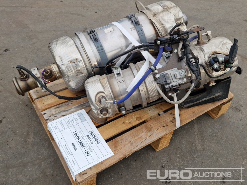 Exhaust + Silencer to suit Manitou MLT - Recambio: foto 1 Exhaust + Silencer to suit Manitou MLT - Recambio: foto 1