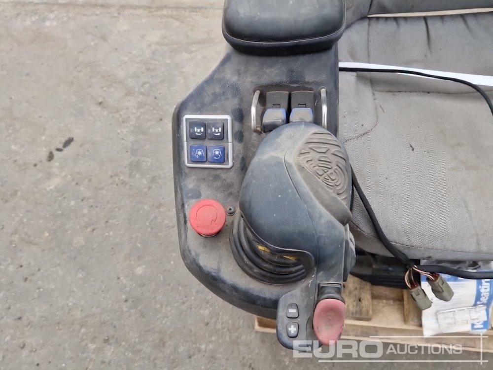 KAB Comfort Seat to suit Manitou MLT - Recambio: foto 5 KAB Comfort Seat to suit Manitou MLT - Recambio: foto 5