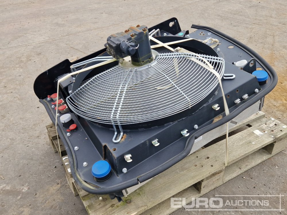 Radiator to suit Manitou MLT841/1041 - Recambio: foto 2 Radiator to suit Manitou MLT841/1041 - Recambio: foto 2