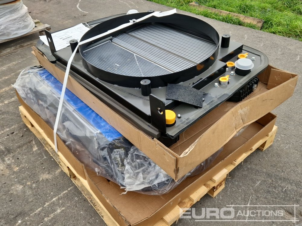 Radiator to suit Manitou MT (2 of) - Recambio: foto 2 Radiator to suit Manitou MT (2 of) - Recambio: foto 2