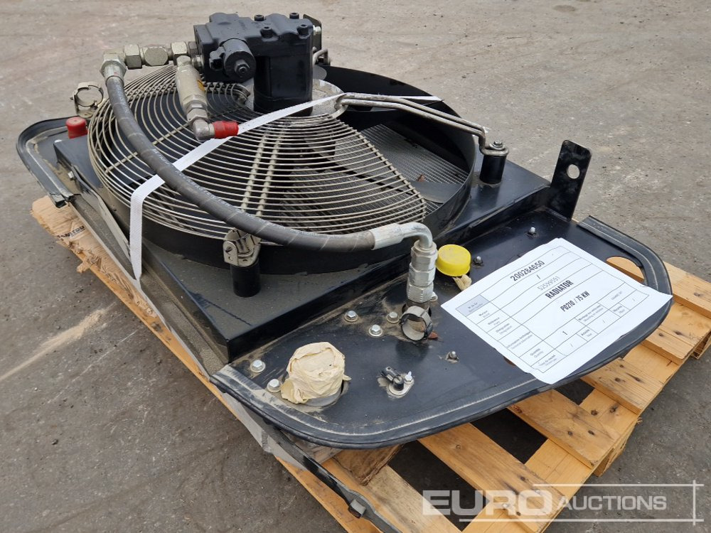 Radiator to suit Manitou MT - Recambio: foto 1 Radiator to suit Manitou MT - Recambio: foto 1