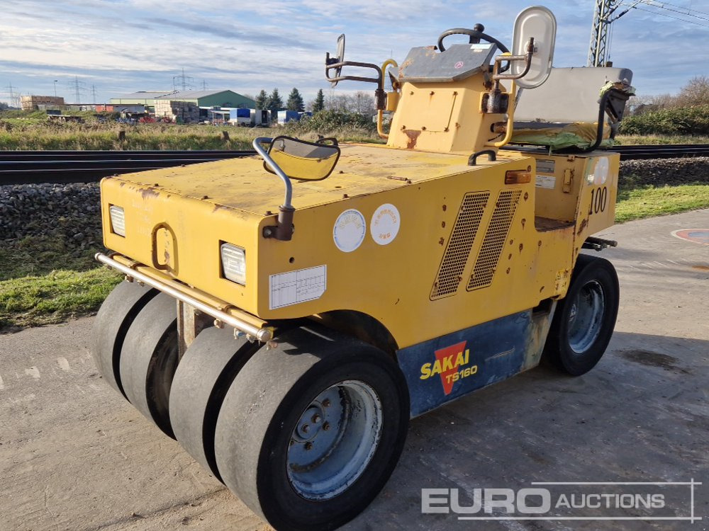 Sakai TS160 - Rodillo: foto 1 Sakai TS160 - Rodillo: foto 1