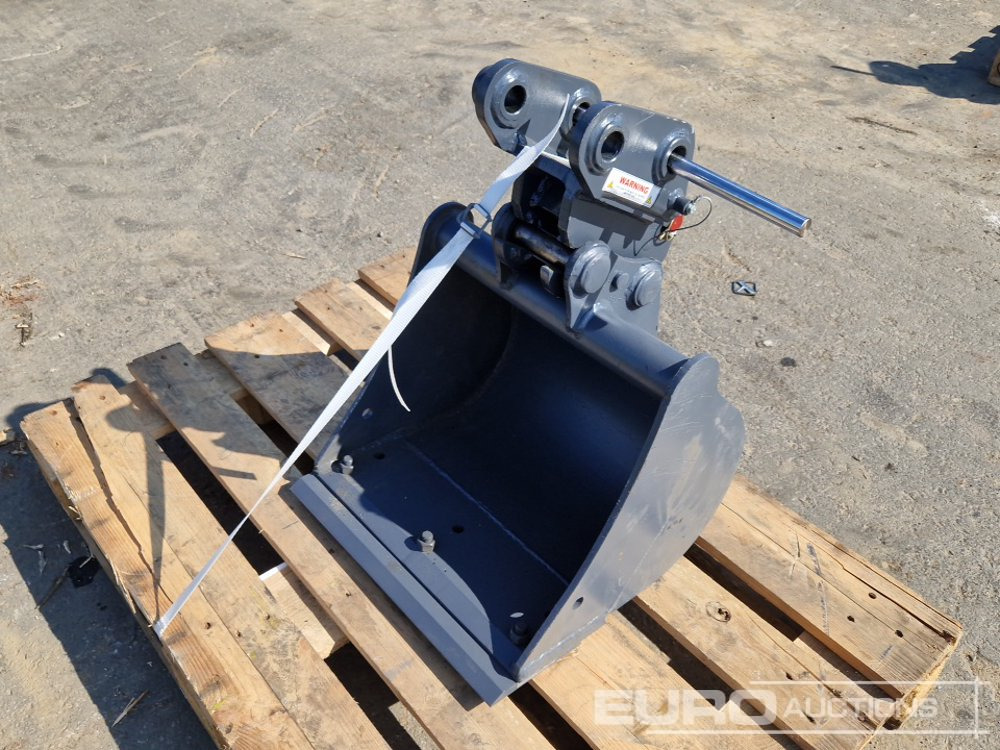 Unused Strickland 18" Digging Bucket + QH to suit Hitachi ZX19 - Cazo: foto 1 Unused Strickland 18" Digging Bucket + QH to suit Hitachi ZX19 - Cazo: foto 1