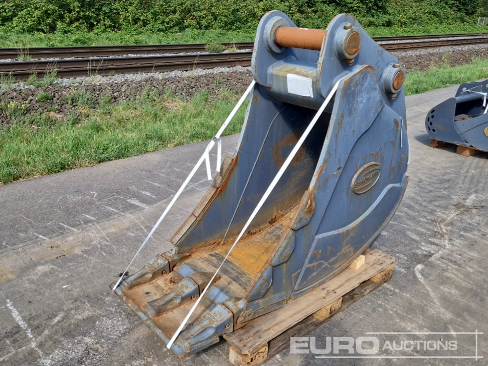 Unused Strickland 24" Digging Bucket to suit JCB JS260 - Cazo: foto 1 Unused Strickland 24" Digging Bucket to suit JCB JS260 - Cazo: foto 1