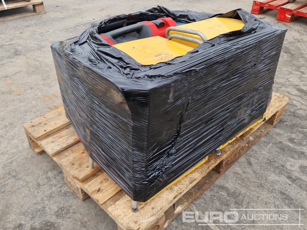 Various Powertools, Space Heaters, Water Pumps - Equipo de construcción: foto 2 Various Powertools, Space Heaters, Water Pumps - Equipo de construcción: foto 2