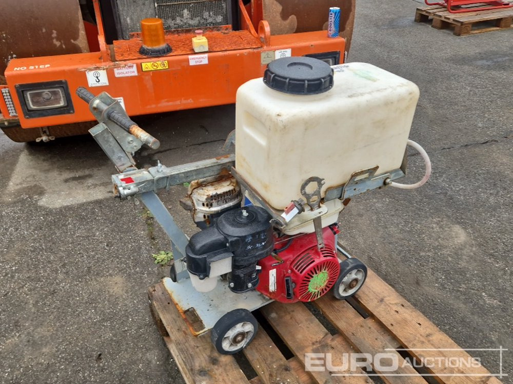 Walk Behind Asphalt Saw - Construcción de carreteras: foto 3 Walk Behind Asphalt Saw - Construcción de carreteras: foto 3