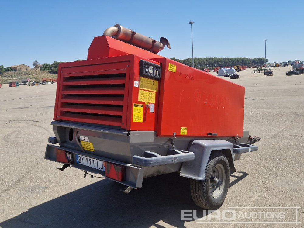 2011 Atlas Copco XAHS186DD - Compresor de aire: foto 5 2011 Atlas Copco XAHS186DD - Compresor de aire: foto 5