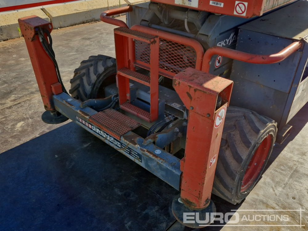 Plataforma elevadora 2015 SkyJack SJ6832RT: foto 19