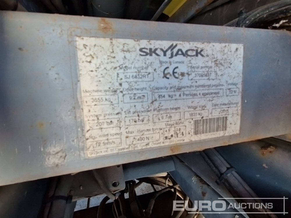 Plataforma elevadora 2015 SkyJack SJ6832RT: foto 24