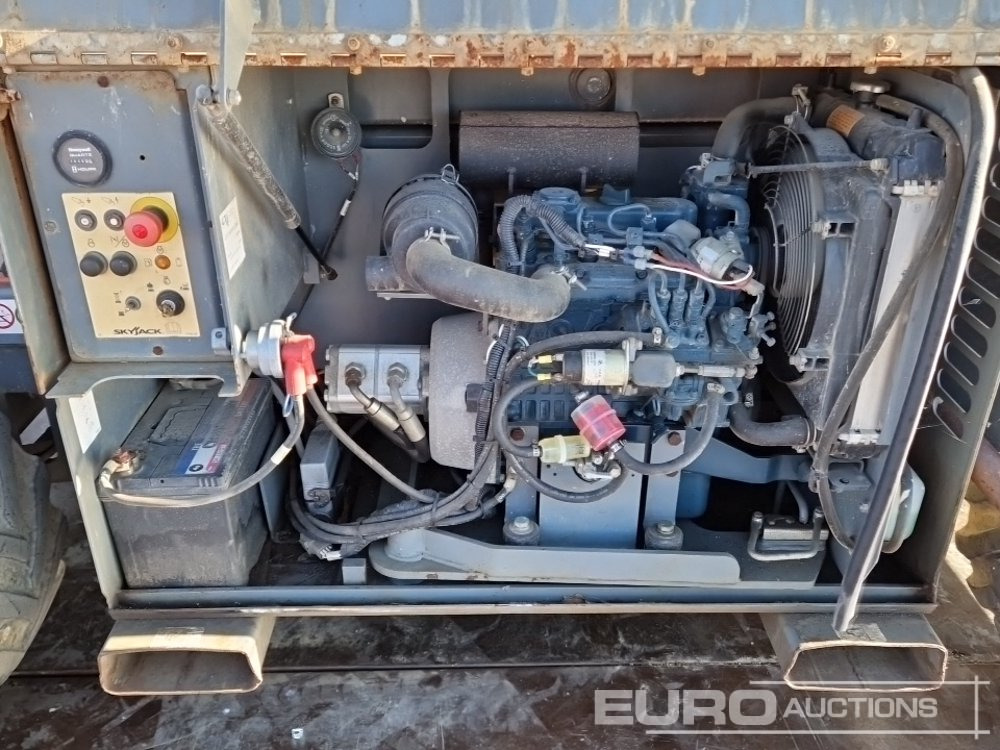 Plataforma elevadora 2015 SkyJack SJ6832RT: foto 20
