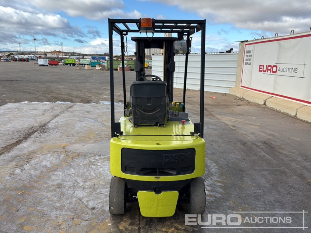 Clark CEM20S - Carretilla elevadora: foto 4 Clark CEM20S - Carretilla elevadora: foto 4