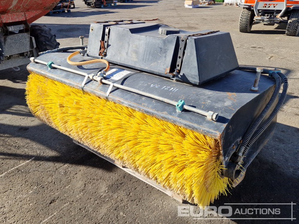 OPTIMAL Pulcra Sweeper - Equipo de manutención: foto 2 OPTIMAL Pulcra Sweeper - Equipo de manutención: foto 2