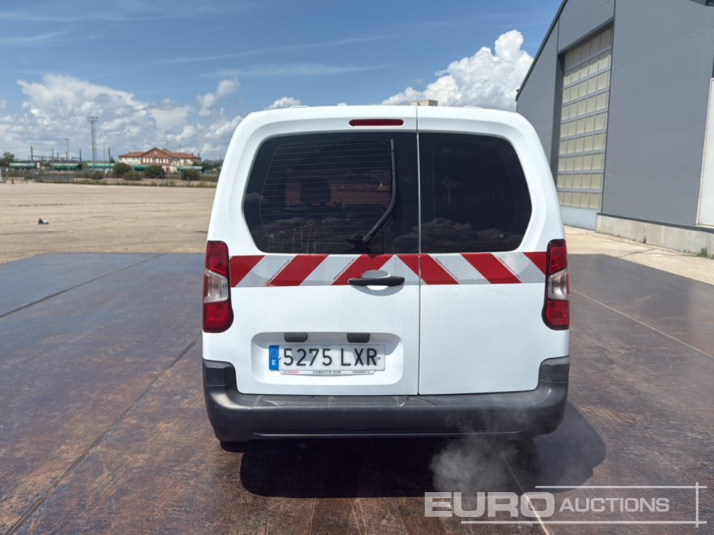 2022 Toyota Proace City - Furgoneta: foto 4 2022 Toyota Proace City - Furgoneta: foto 4