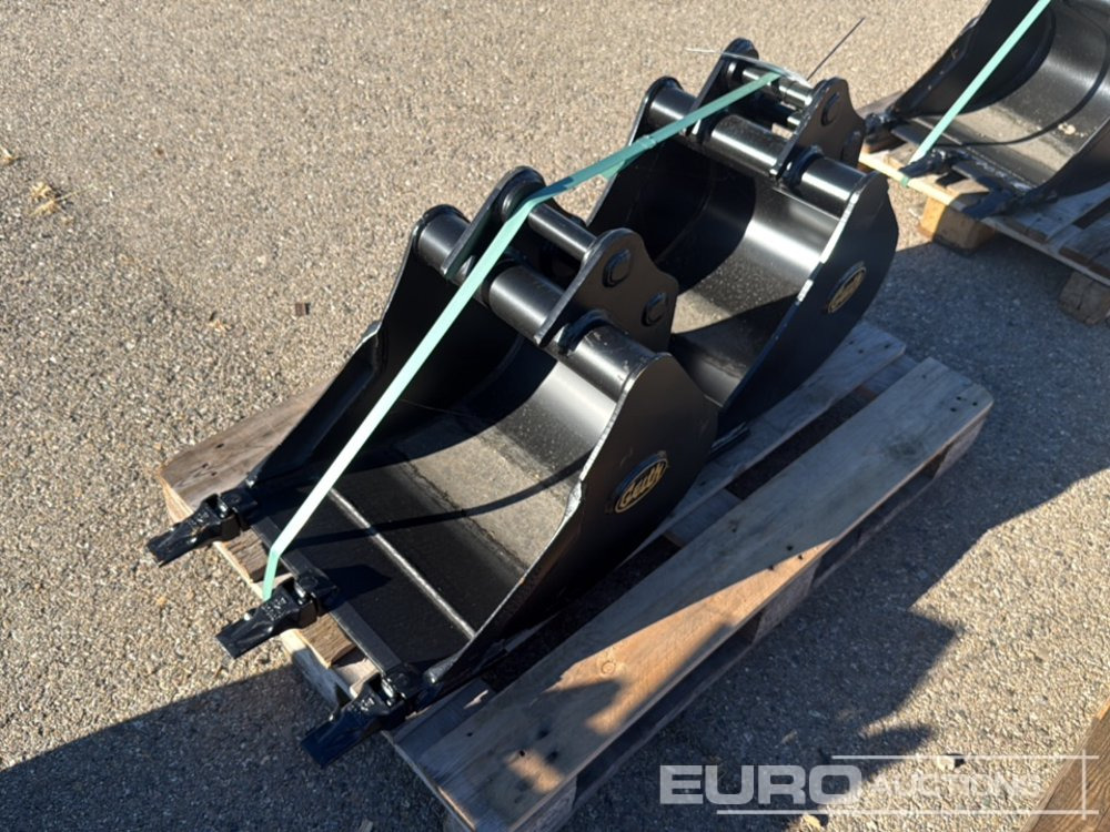 Geith Digging Bucket H03-0450-11404 to suit MCR1009 (S/N 1175045), Bucket H03-0450-11071 to Suit MCR1009 (S/N 1166016) - Cazo: foto 3 Geith Digging Bucket H03-0450-11404 to suit MCR1009 (S/N 1175045), Bucket H03-0450-11071 to Suit MCR1009 (S/N 1166016) - Cazo: foto 3