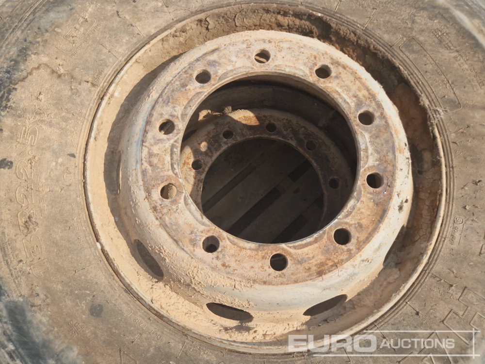 Hankook Pallet of 13R22.5 Wheel (2 of) - Neumático: foto 5 Hankook Pallet of 13R22.5 Wheel (2 of) - Neumático: foto 5
