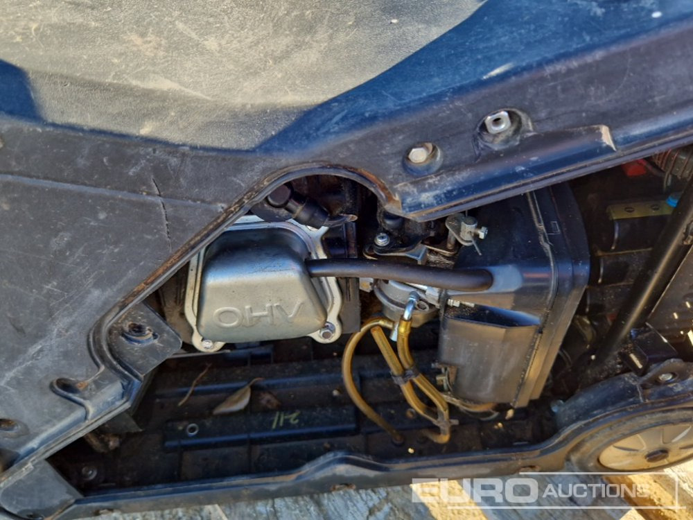 Equipo de construcción Lot of Generators: Honda EX7, Ras TL2500, Access 3000 (3 of for Spares): foto 8 Equipo de construcción Lot of Generators: Honda EX7, Ras TL2500, Access 3000 (3 of for Spares): foto 8