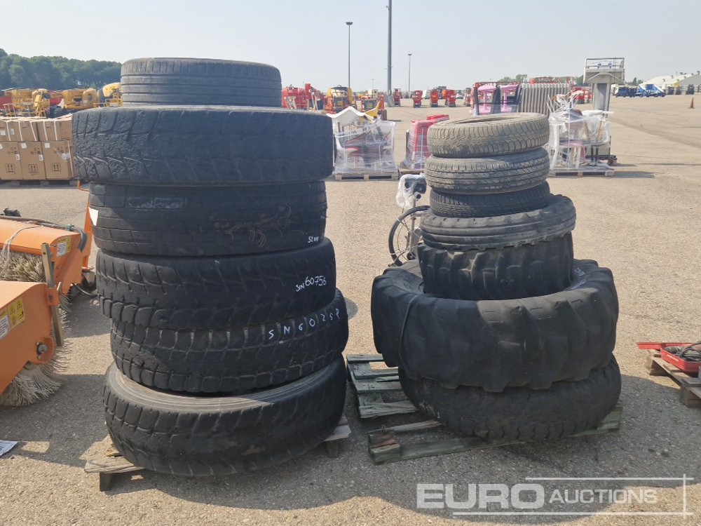 Pallets of Various Tyres (2 of) - Neumático: foto 5 Pallets of Various Tyres (2 of) - Neumático: foto 5