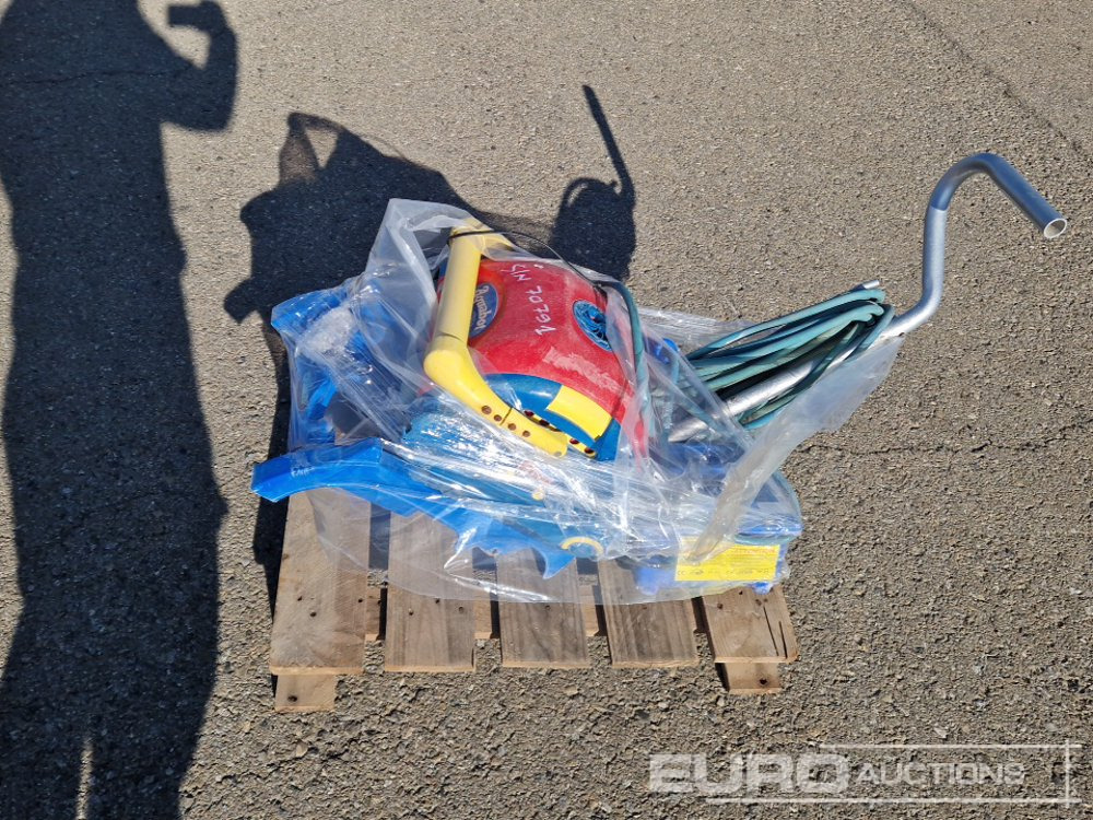 Equipo de construcción Pool Cleaning Robot: foto 6