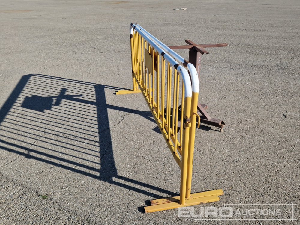 Rotating Table Stand, Fence Panel (2 of) - Equipo de construcción: foto 4 Rotating Table Stand, Fence Panel (2 of) - Equipo de construcción: foto 4