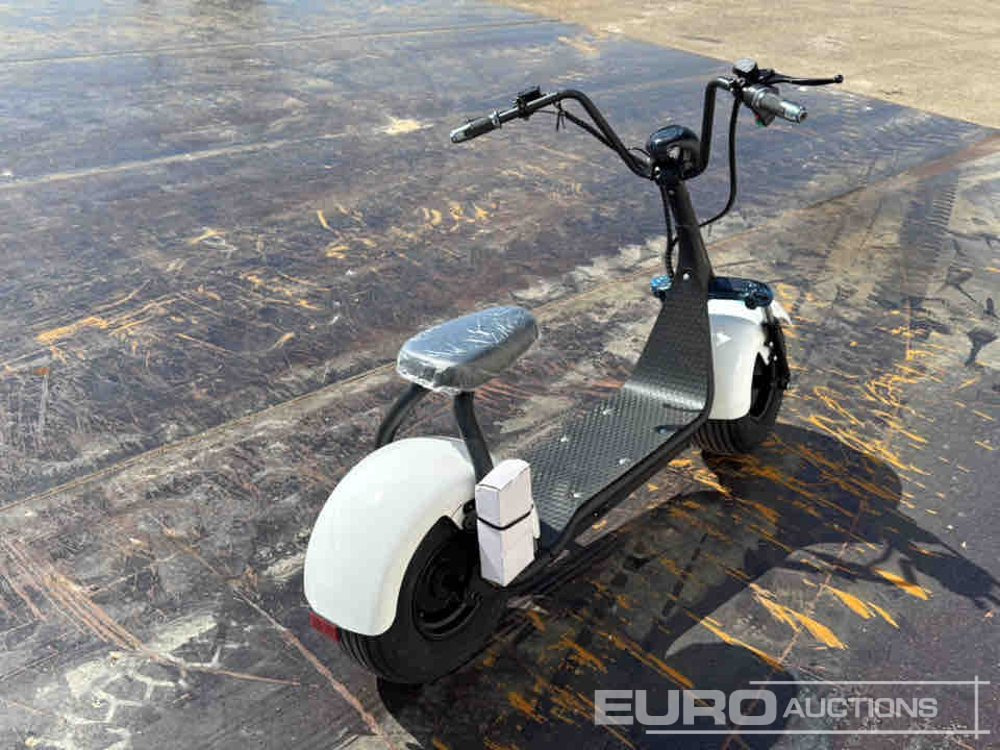 Unused City coco Scooter Max Speed 40km/h, Autonomy 45km / Scooter Eléctrico - Cuadrimoto: foto 5 Unused City coco Scooter Max Speed 40km/h, Autonomy 45km / Scooter Eléctrico - Cuadrimoto: foto 5