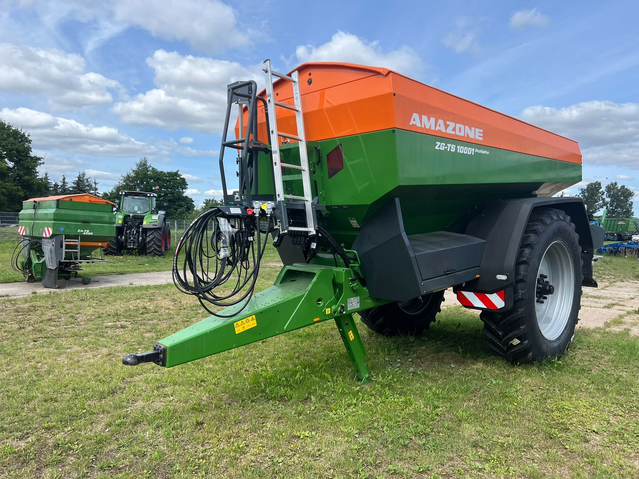 Amazone Anhängestreuer ZG-TS 10001 - Pulverizador: foto 1 Amazone Anhängestreuer ZG-TS 10001 - Pulverizador: foto 1