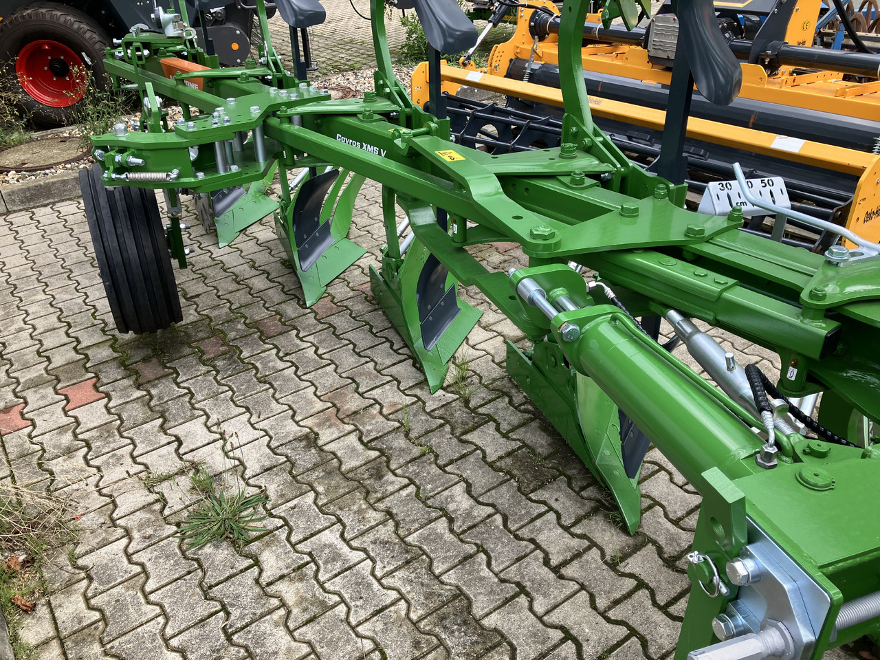 Amazone CAYROS XMS 950 V 5-Schar - Arado: foto 4 Amazone CAYROS XMS 950 V 5-Schar - Arado: foto 4