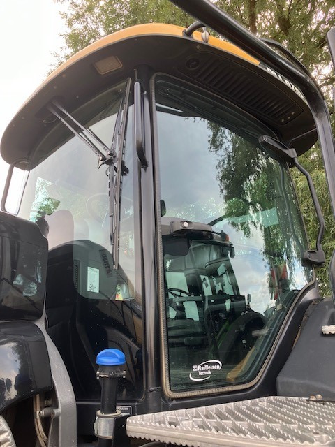 Challenger MT 875 E - Tractor: foto 3 Challenger MT 875 E - Tractor: foto 3