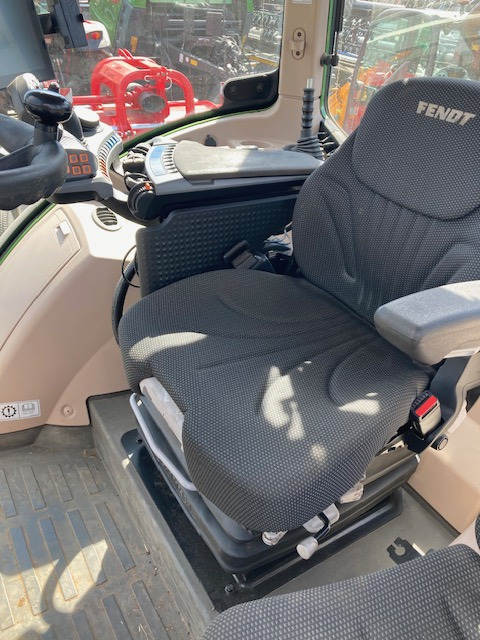 Fendt 516 Vario Gen3 Power Setting2 - Tractor: foto 3 Fendt 516 Vario Gen3 Power Setting2 - Tractor: foto 3