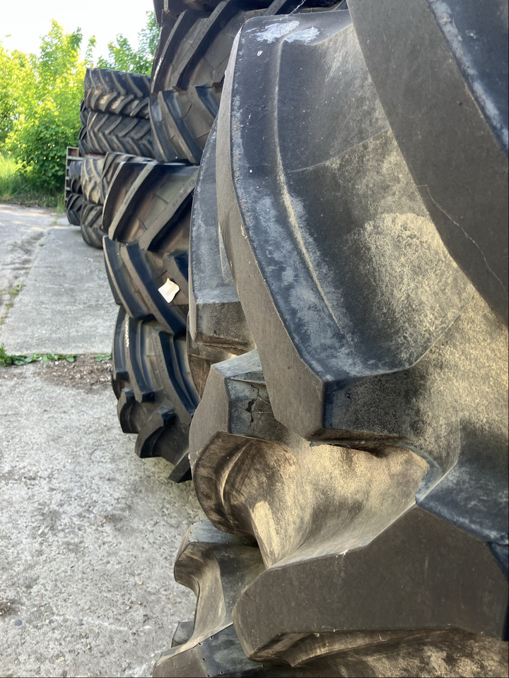 Fendt 650/60R38 750/70R44 - Neumáticos y llantas: foto 2 Fendt 650/60R38 750/70R44 - Neumáticos y llantas: foto 2