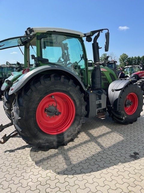 Fendt 718 Vario S4 - Tractor: foto 4 Fendt 718 Vario S4 - Tractor: foto 4