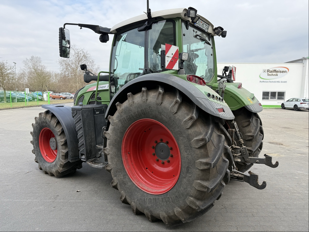 Fendt 724 Vario S4 - Tractor: foto 4 Fendt 724 Vario S4 - Tractor: foto 4