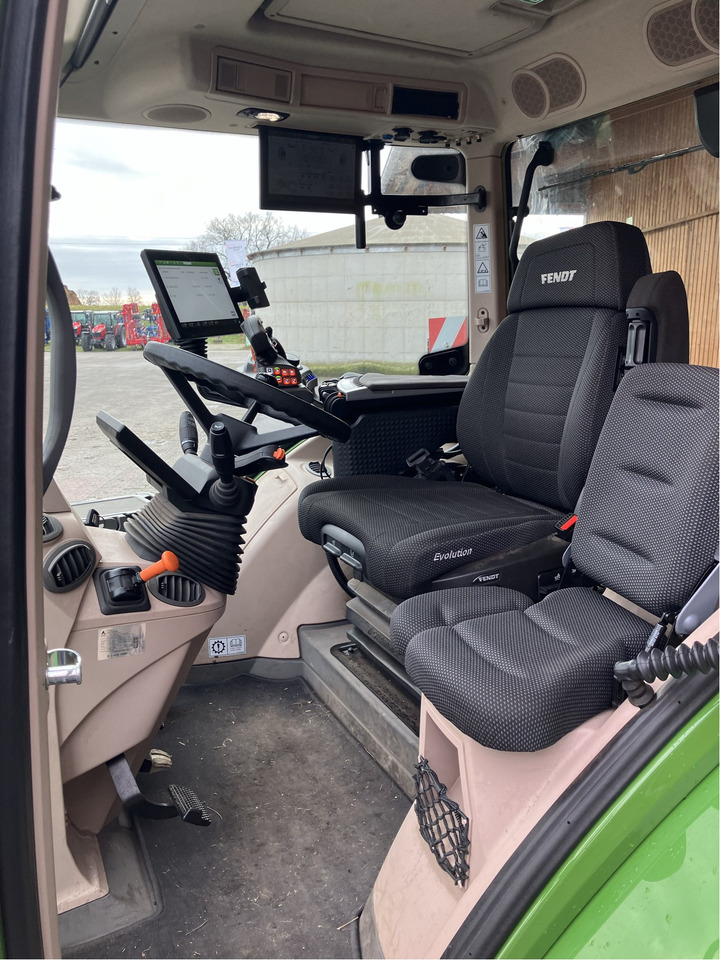 Fendt 728 Vario Gen7 - Tractor: foto 2 Fendt 728 Vario Gen7 - Tractor: foto 2