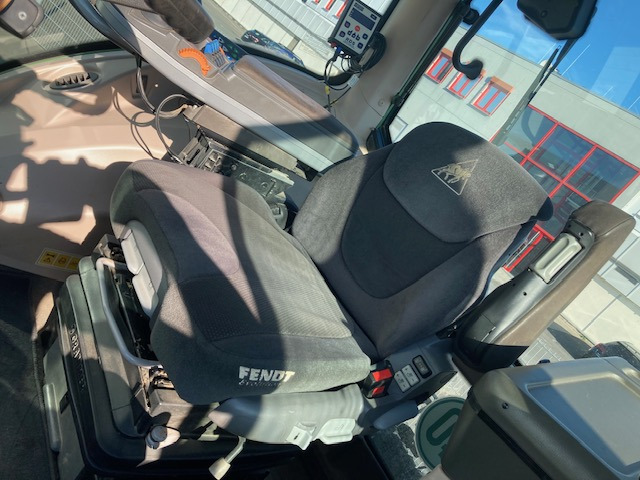 Fendt 826 Vario SCR ProfiPlus - Tractor: foto 4 Fendt 826 Vario SCR ProfiPlus - Tractor: foto 4