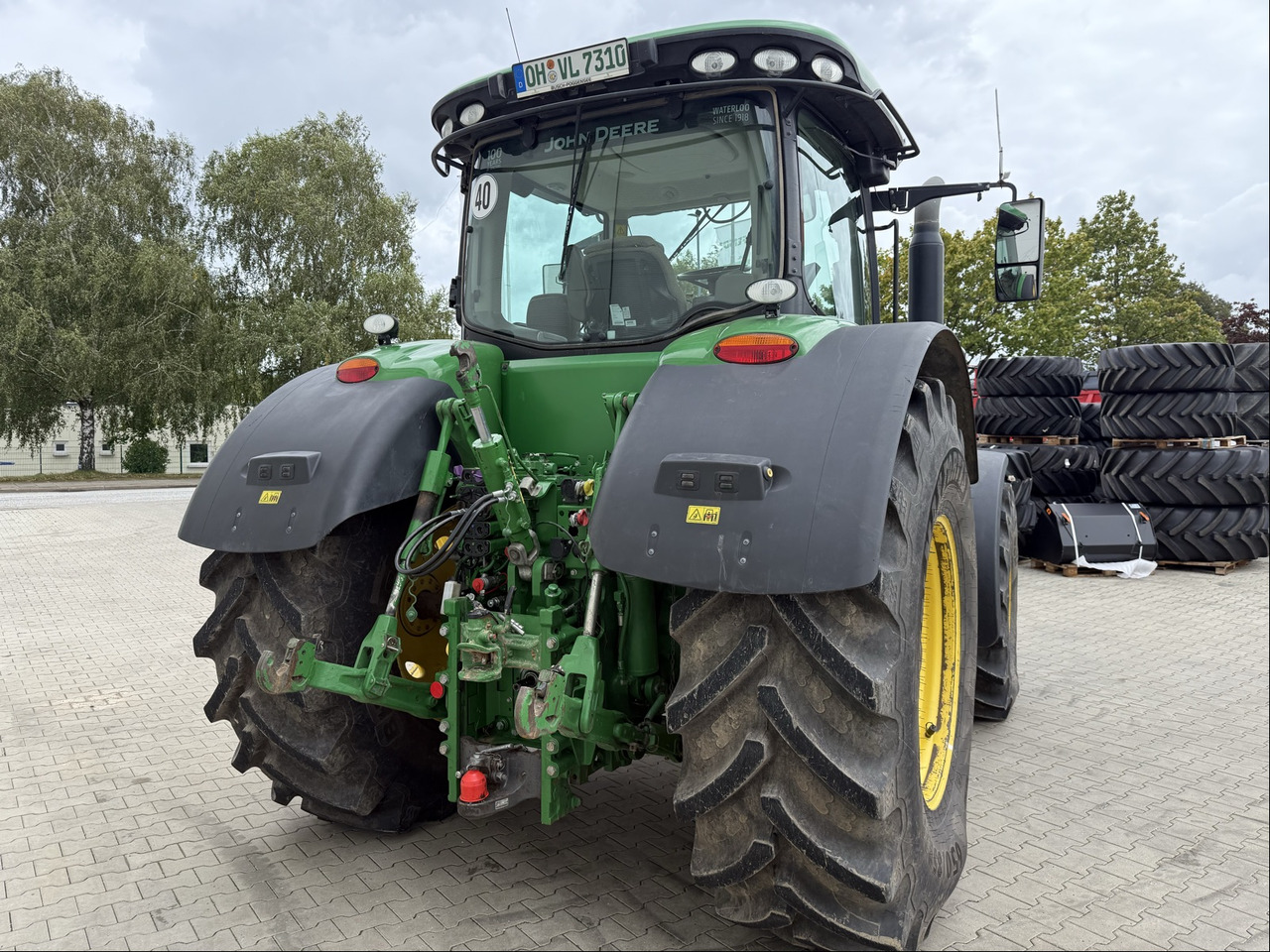 John Deere 7310R E23 - Tractor: foto 4 John Deere 7310R E23 - Tractor: foto 4