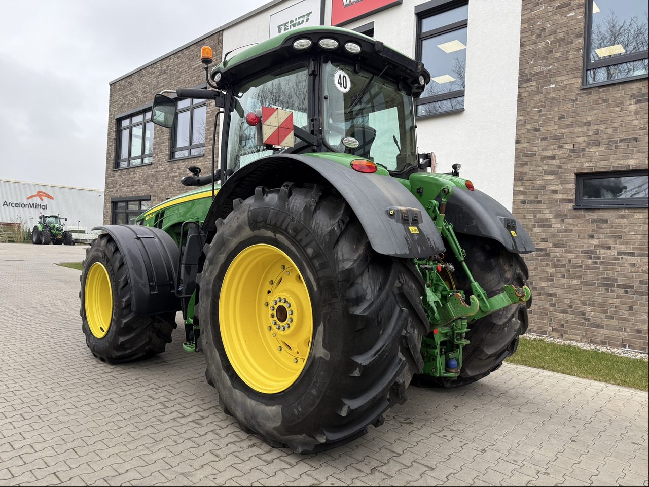 John Deere 8370 R - Tractor: foto 3 John Deere 8370 R - Tractor: foto 3