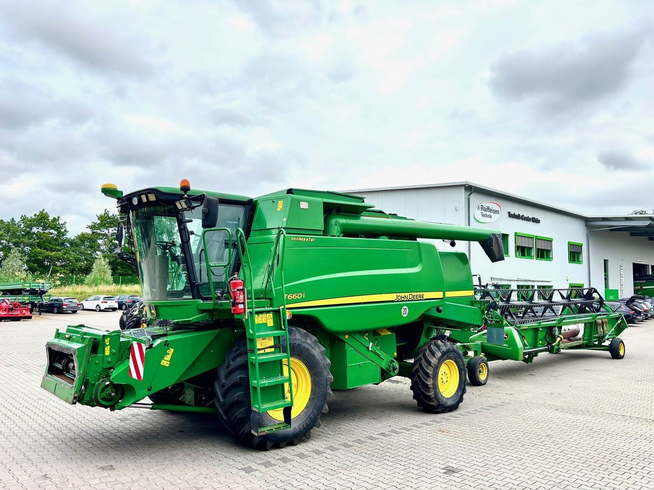 John Deere T660 i Hillmaster - Cosechadora de granos: foto 1 John Deere T660 i Hillmaster - Cosechadora de granos: foto 1