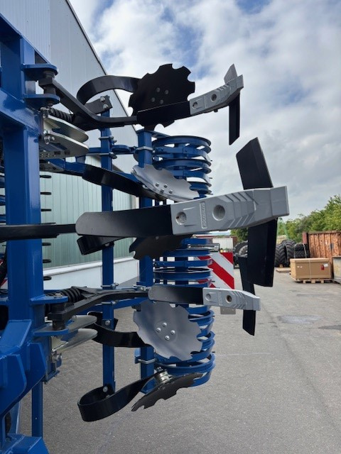 Köckerling Trio 400 mit Steinsicherung - Cultivador: foto 5 Köckerling Trio 400 mit Steinsicherung - Cultivador: foto 5