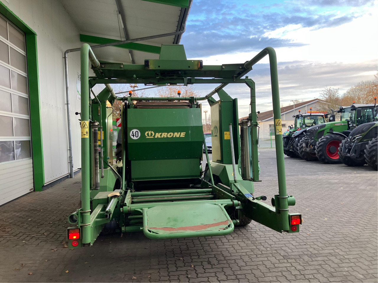 Krone CombiPack multicut 1500V - Maquinaria de henificación: foto 4 Krone CombiPack multicut 1500V - Maquinaria de henificación: foto 4
