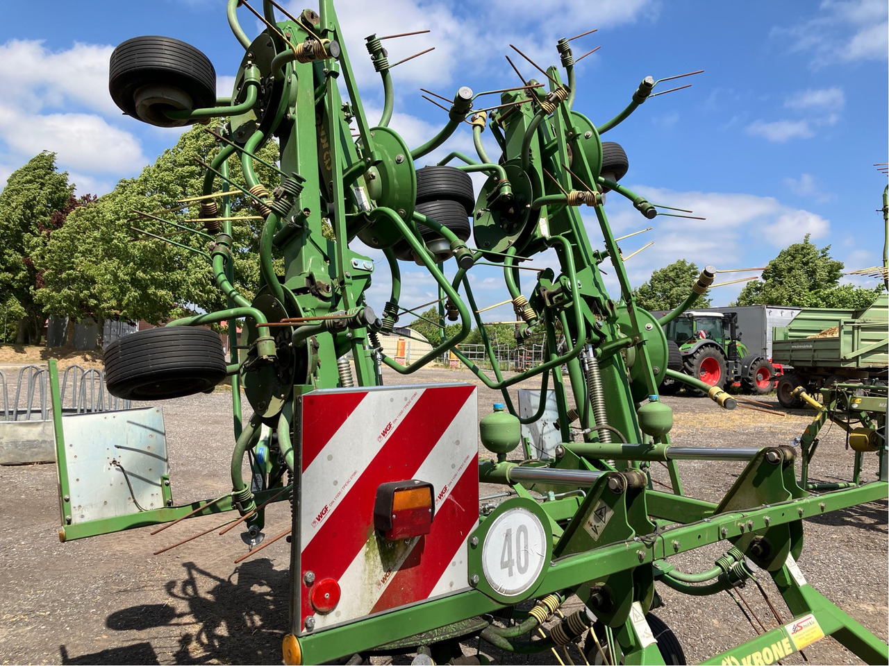 Krone KWT 8.82/8 - Henificadora: foto 4 Krone KWT 8.82/8 - Henificadora: foto 4