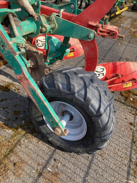 Kverneland EG 100/300/77RH - Arado: foto 2 Kverneland EG 100/300/77RH - Arado: foto 2